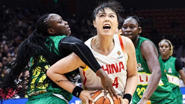 kaiyun-世界杯资格赛首战轻取马里,“以胜代练”的中国女篮目标不止“抢门票”
